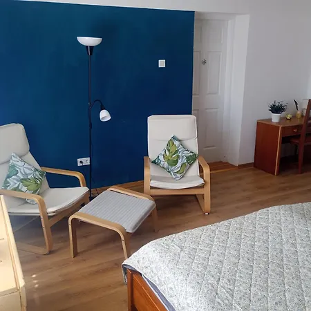 Zoeld Kuello Pezsgofuerdos Vendeghaz شقة *