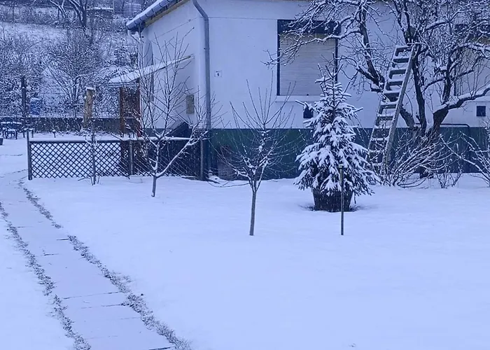 Lejlighed Zoeld Kuello Pezsgofuerdos Vendeghaz Mátranovák